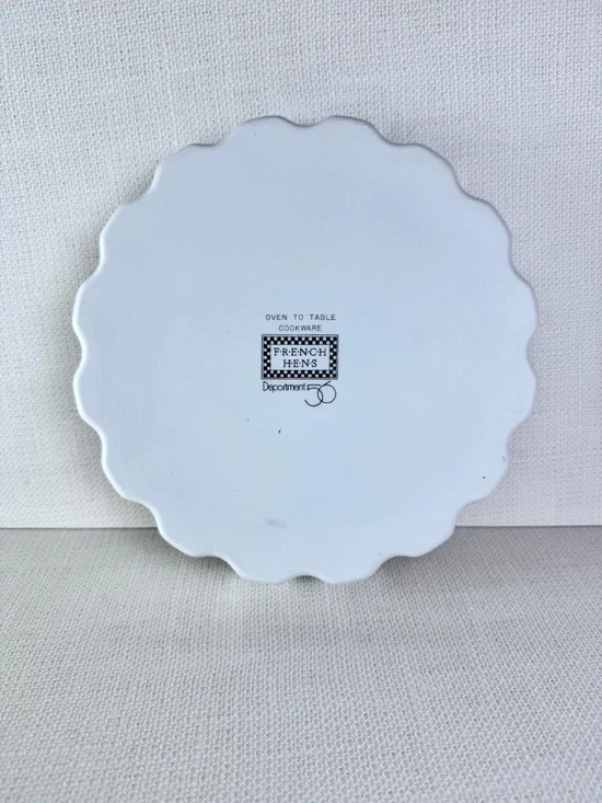 Department 56 "French Hens" Rooster Quiche Dish — Oven to Table Ceramic Bakeware - Picture 7 of 7